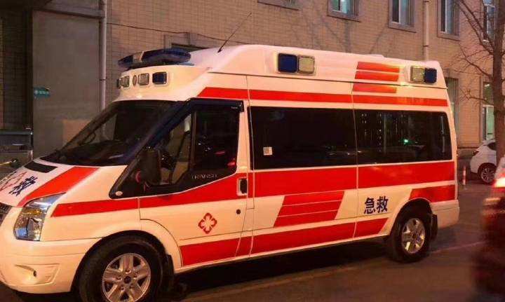 乌兰浩特市成人监护型护送